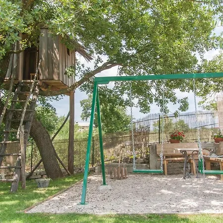 Villa Charming Jezenj *
